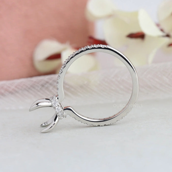 Round Shape Semi Mount Hidden Halo Accent Diamond Ring