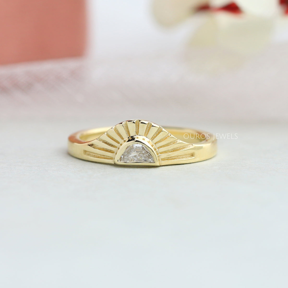 Half moon diamond top