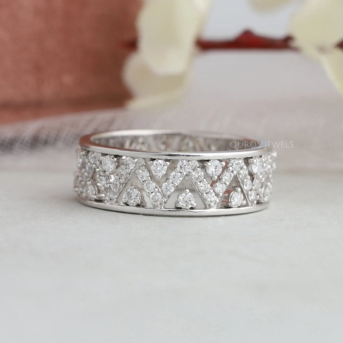 Crown style designed of round cluster diamond creates a beautiful eye-catching look made in solid white gold