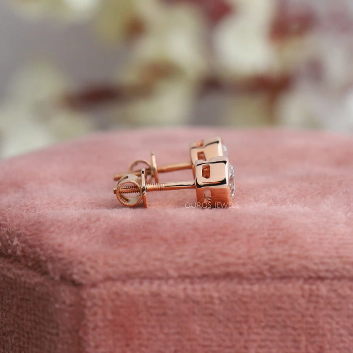 yellow gold round diamond studs