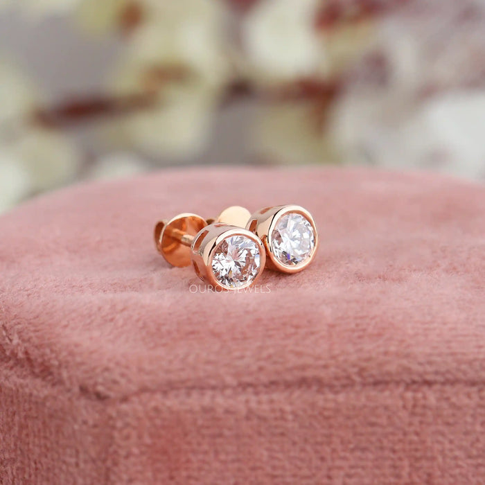 Round Bezel Stud Earrings