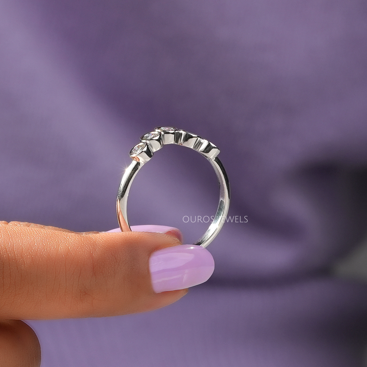 Bezel Set Round Cut Lab Diamond Curved Ring