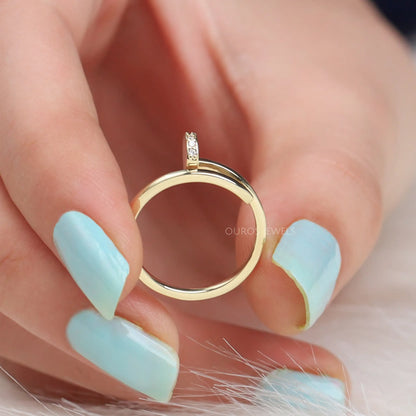 Spiral Round Cut Unique Diamond Wedding Ring Rings